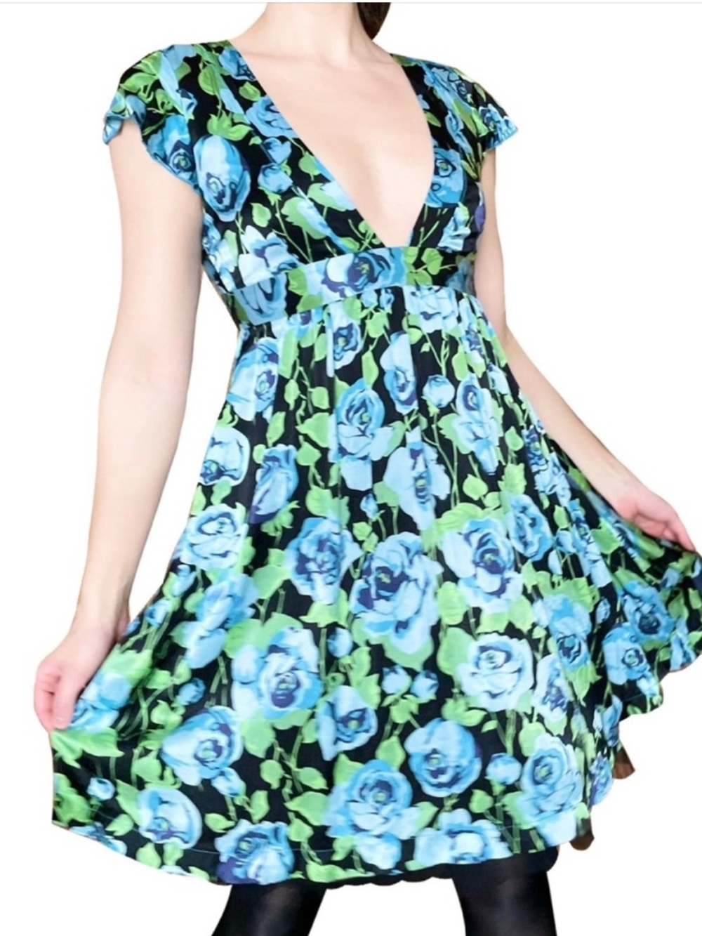 Free People 100% Silk Floral Babydoll Dress Blue Rose Empire Waist Size 2